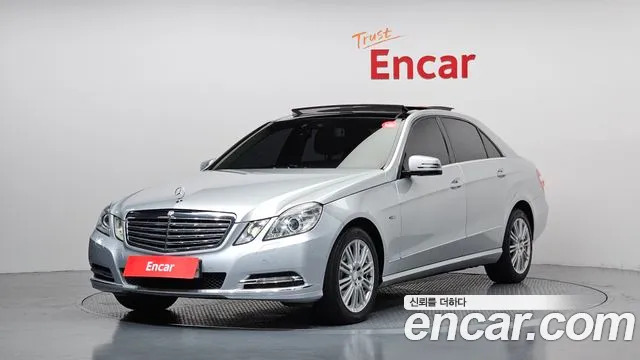 Mercedes-Benz E- W212 E300