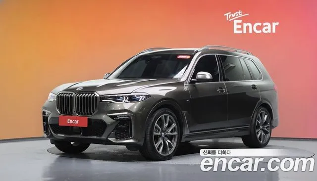 BMW X7 (G07) M50i 6