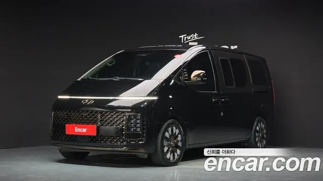 Hyundai Staria 4WD 7 Inspiration