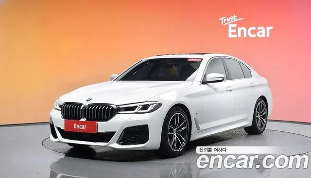 BMW 5 (G30) 520i M