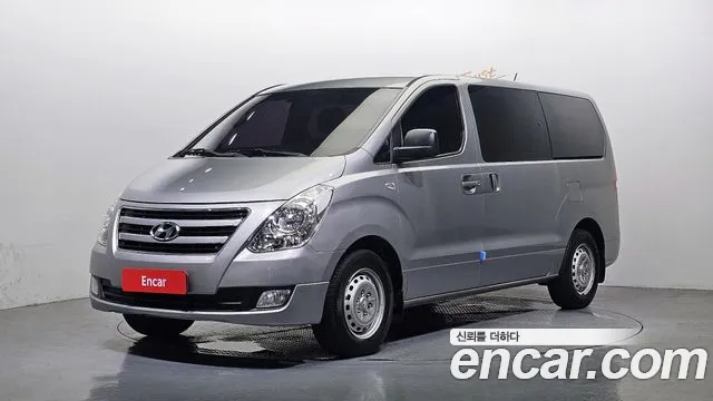 Hyundai Grand Starex 5