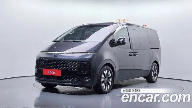 Hyundai Staria 4WD 9 Inspiration