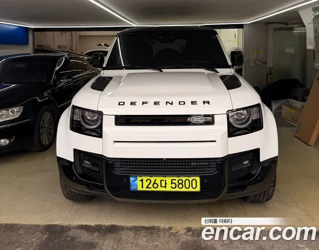 Land Rover Defender (L663) 110 P300 X- SE