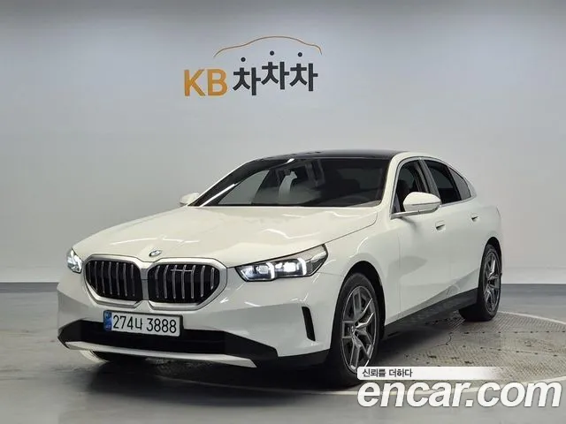 BMW 5 (G60) 520i