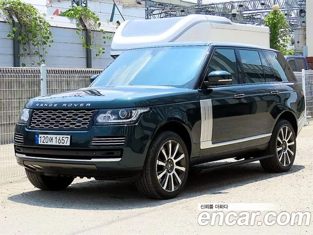 Land Rover Range Rover 4 4.4 SDV8 Vogue SE Diesel