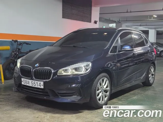 BMW 2 (F45)