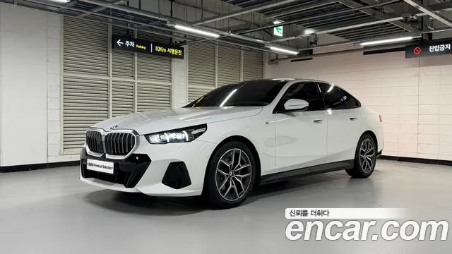 BMW 5 (G60) 520i M