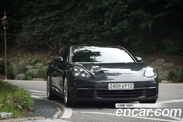 Porsche Panamera (971) 3.0 AWD