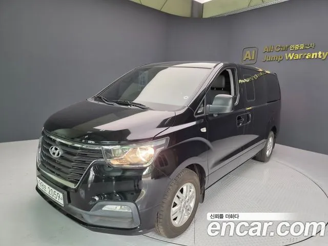 Hyundai The New Grand Starex 5