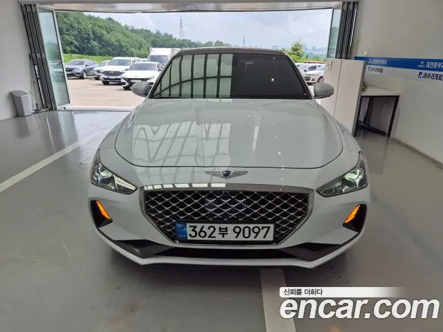 Genesis G70 2.0T AWD