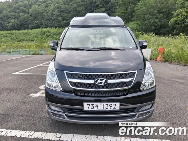 Hyundai Grand Starex