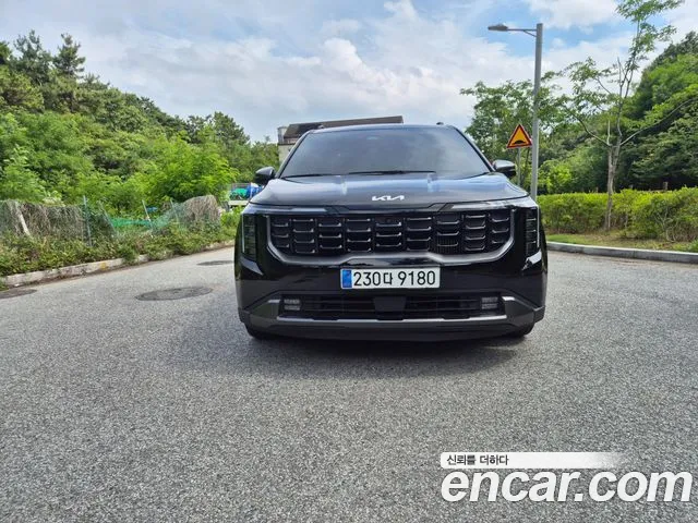 Kia The New Carnival 4 HEV 9