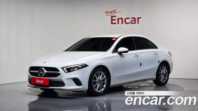 Mercedes-Benz A- W177 A220