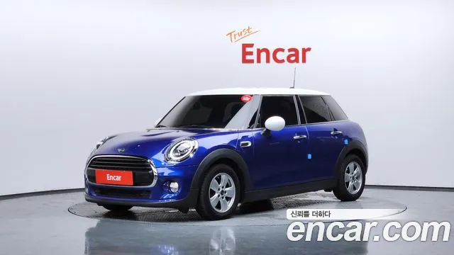 MINI Cooper 5 Base 3