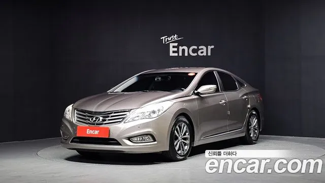 Hyundai Grandeur HG HG240