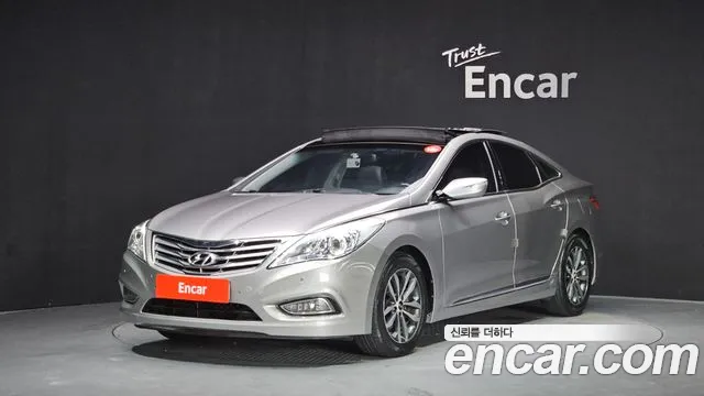 Hyundai Grandeur HG HG240