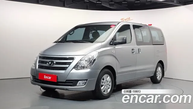 Hyundai Grand Starex 12