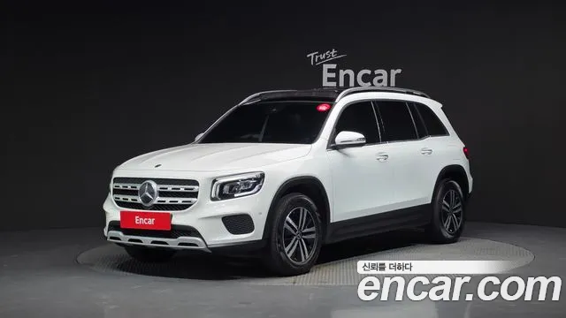 Mercedes-Benz GLB- X247 GLB200 d