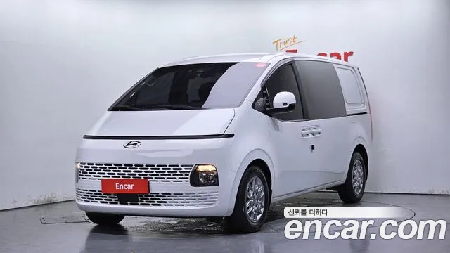 Hyundai Staria 5