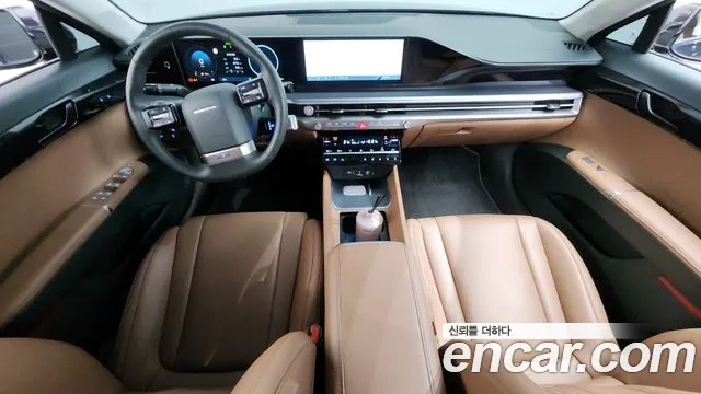 Hyundai Grandeur (GN7) 2.5 Gasoline 2WD Exclusive