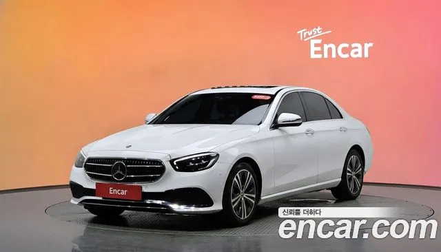Mercedes-Benz E- W213 E250