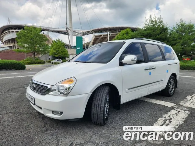 Kia Carnival R Carnival GLX