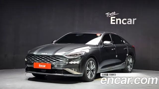 Kia K8 Hybrid Noblesse