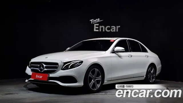 Mercedes-Benz E- W213 E300