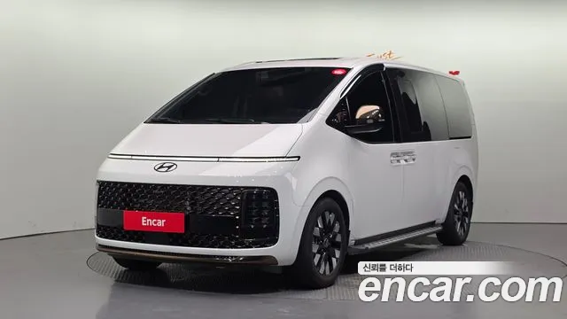 Hyundai Staria 4WD 7 Inspiration