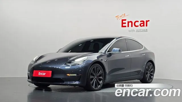 Tesla 3 AWD