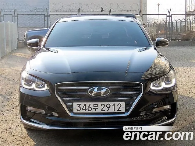 Hyundai Grandeur IG 2.4