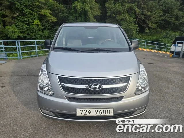 Hyundai Grand Starex 4WD 12 CVX