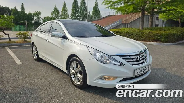 Hyundai YF Sonata LPI