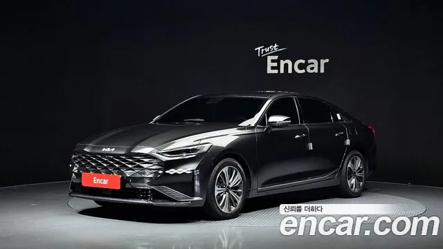 Kia K8 Hybrid Signature