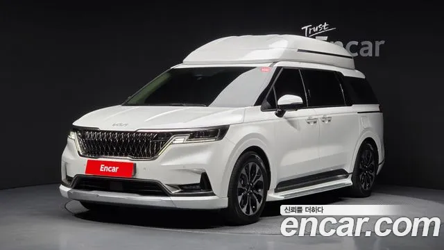 Kia Carnival 4 Gasoline 7 Signature
