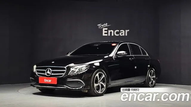 Mercedes-Benz E- W213 E250