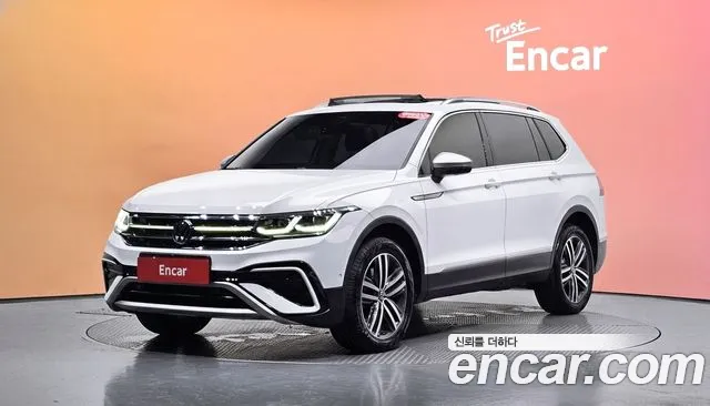 Volkswagen Tiguan 2.0 TSI Prestige