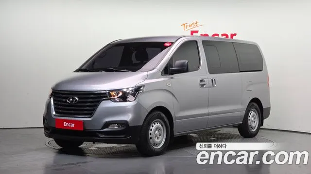 Hyundai The New Grand Starex 5