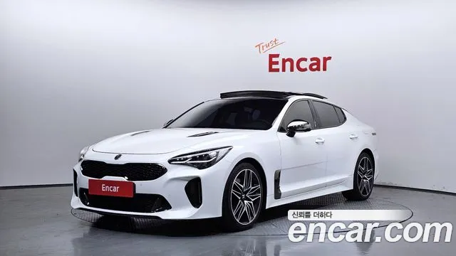 Kia Stinger 2.0 Turbo 2WD