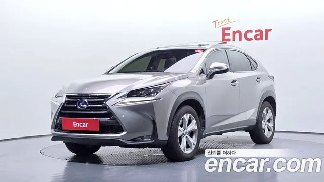 Lexus NX300h