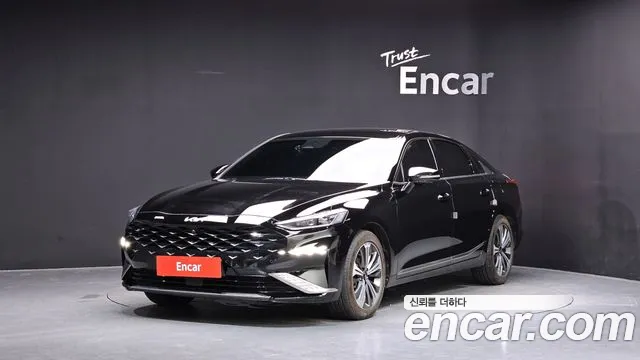 Kia K8 Hybrid Noblesse