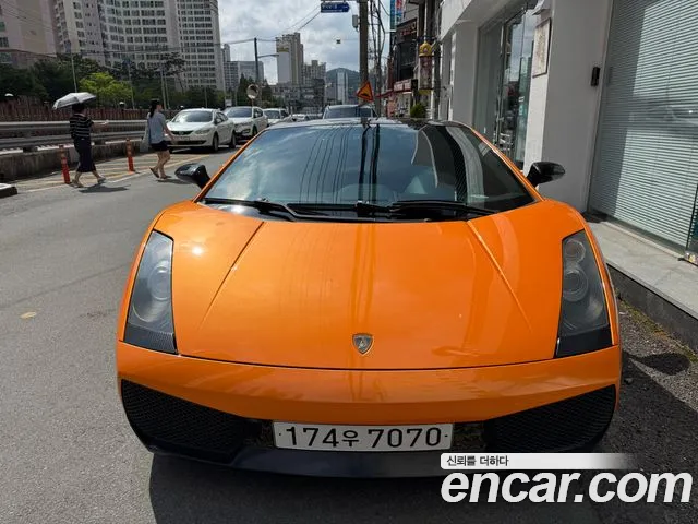 Lamborghini 5.0 V10