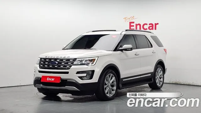 Ford Explorer 2.3 Limited 4WD 5