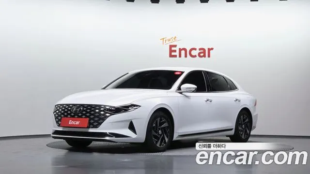 Hyundai The New Grandeur IG Hybrid Exclusive