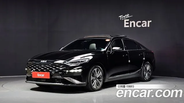 Kia K8 Hybrid Signature