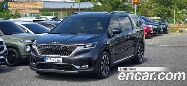 Kia Carnival 4 Gasoline 7 Noblesse