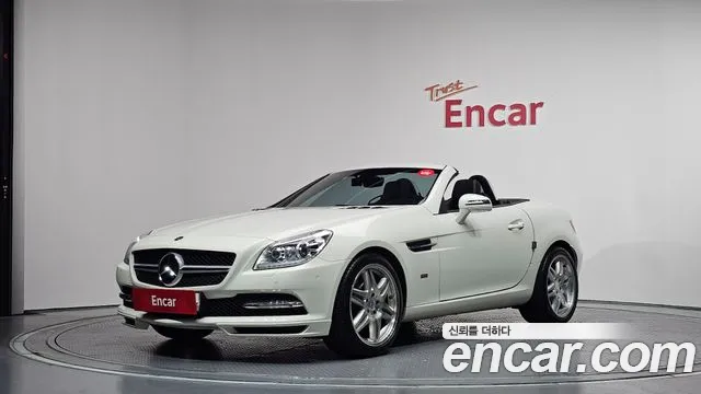 Mercedes-Benz SLK- 200 R172