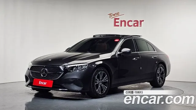 Mercedes-Benz E- W214 E200