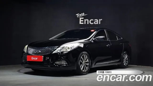 Hyundai Grandeur HG HG240