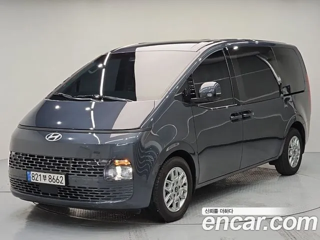 Hyundai Staria 3